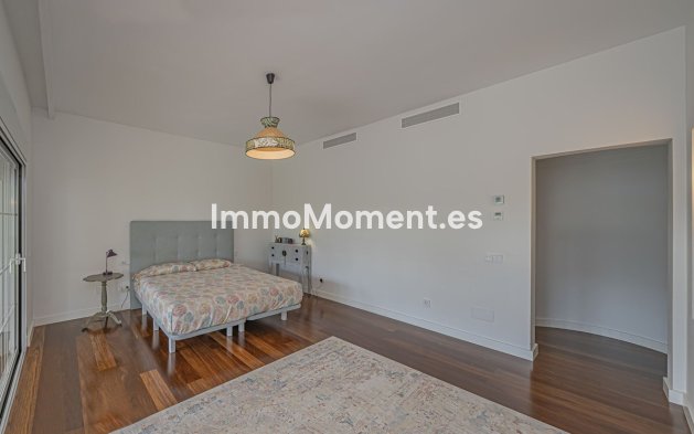 Reventa - Villa independiente - Estepona  - New Golden Mile