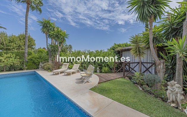 Reventa - Villa independiente - Estepona  - New Golden Mile