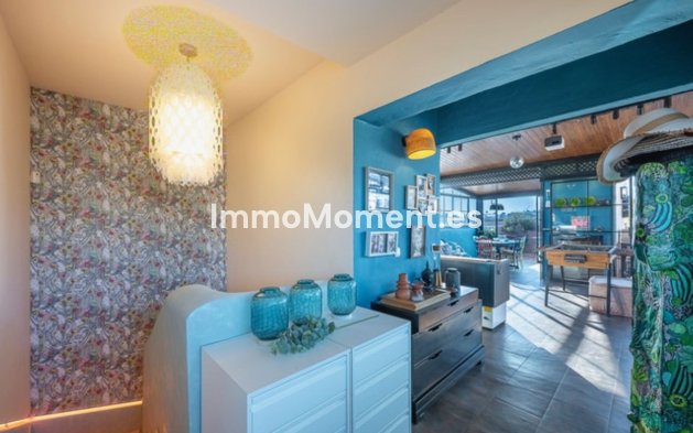 Resale - Apartment - Estepona - Atalaya