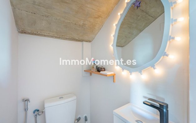 Resale - Apartment - Estepona - Atalaya