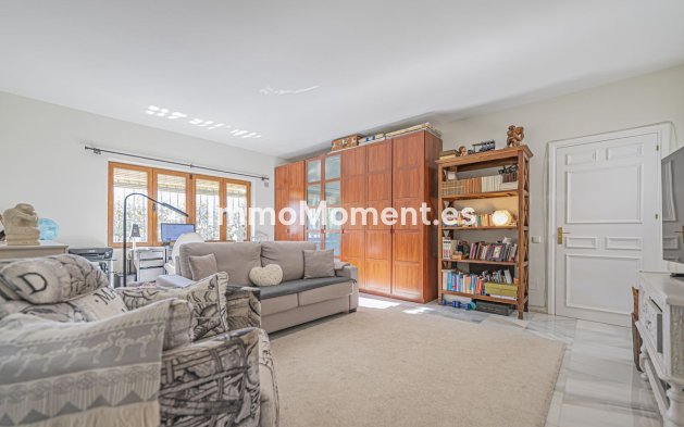 Reventa - Apartamento - Benahavís - Benahavís Centro