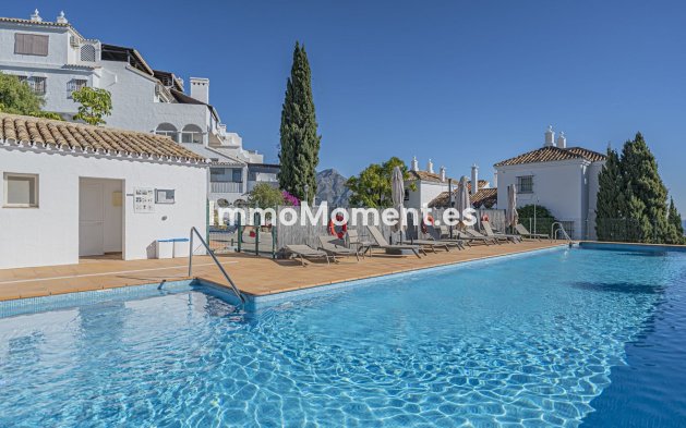 Reventa - Apartamento - Benahavís - Benahavís Centro