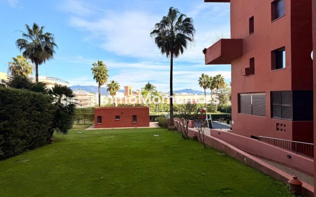 Wiederverkauf - Wohnung - Estepona  - Estepona Centro