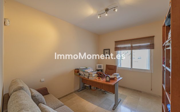 Revente - Appartement - Estepona  - Selwo
