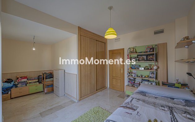 Revente - Appartement - Estepona  - Selwo