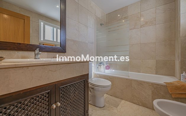 Revente - Appartement - Estepona  - Selwo