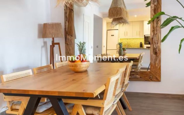 Resale - Apartment - Marbella - Elviria