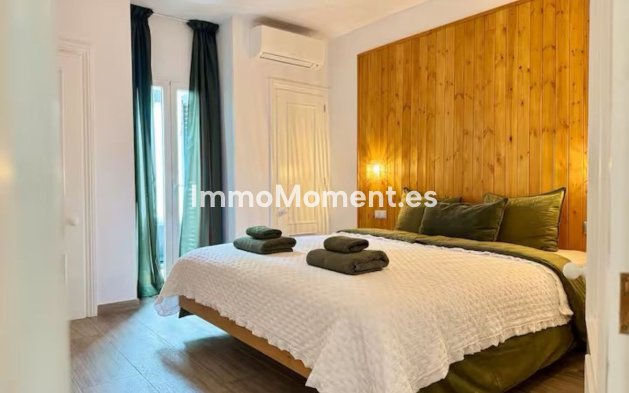 Resale - Apartment - Marbella - Elviria