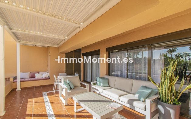 Wiederverkauf - Wohnung - Estepona  - Atalaya