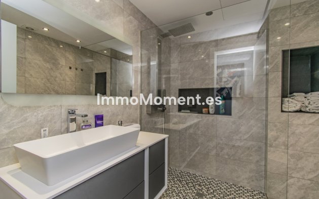 Wiederverkauf - Wohnung - Estepona  - Atalaya