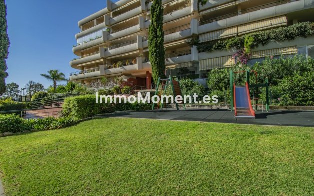 Revente - Appartement - Marbella - Guadalmina Alta