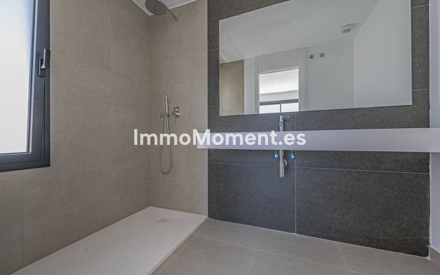 Wiederverkauf - Villa - Estepona  - Atalaya