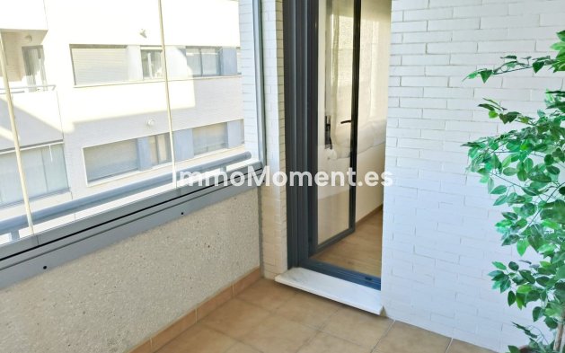 Wiederverkauf - Wohnung - Málaga - Pacífico