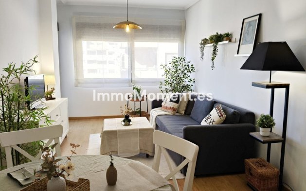 Wiederverkauf - Wohnung - Málaga - Pacífico