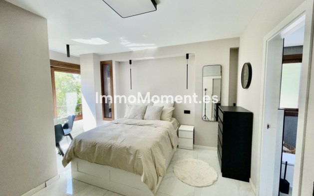 Wiederverkauf - Wohnung - Marbella - Nueva Andalucía
