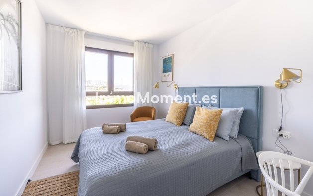 Wiederverkauf - Wohnung - Estepona  - Estepona Centro
