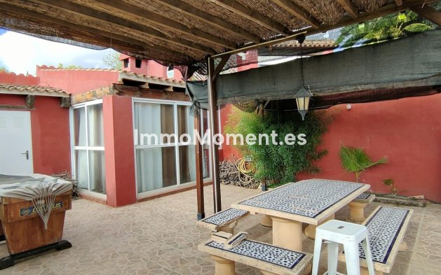 Wiederverkauf - Villa - La Nucía - La Nucia Centro