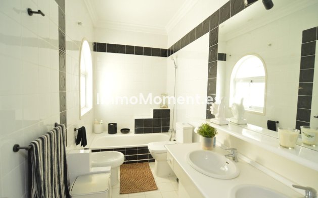 Wiederverkauf - Villa - Torrevieja - Torrevieja Centro