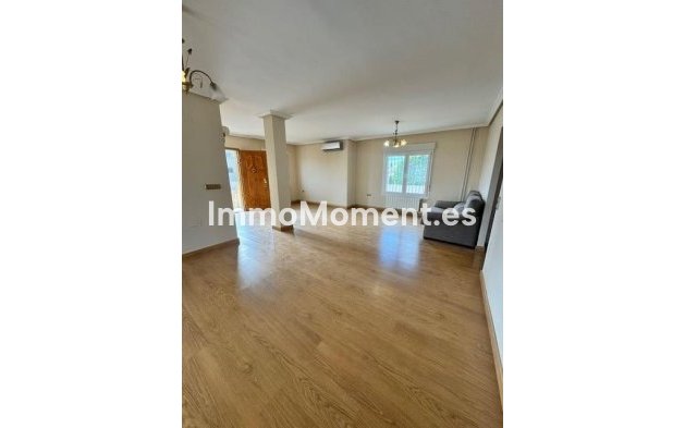 Wiederverkauf - Villa - Orihuela - Orihuela Costa