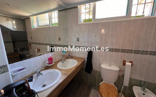 Wiederverkauf - Freistehende Villa - Benidorm - Benidorm Centro