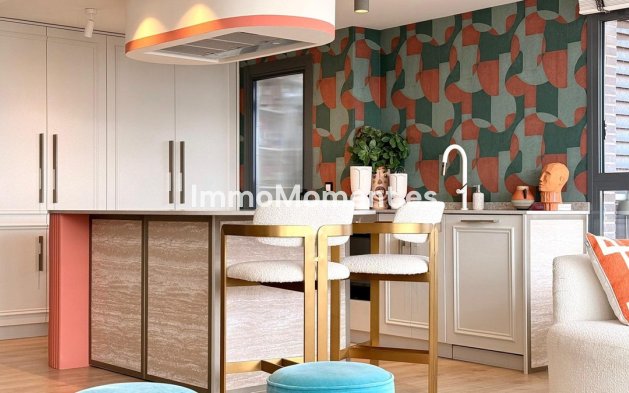 Wiederverkauf - Wohnung - Alicante - Alicante Centro