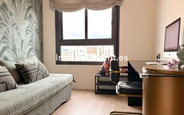 Wiederverkauf - Wohnung - Alicante - Alicante Centro