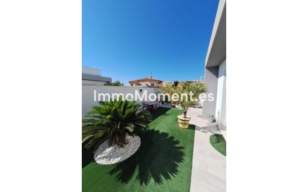 Revente - Villa - Torrevieja - Torrevieja Centro