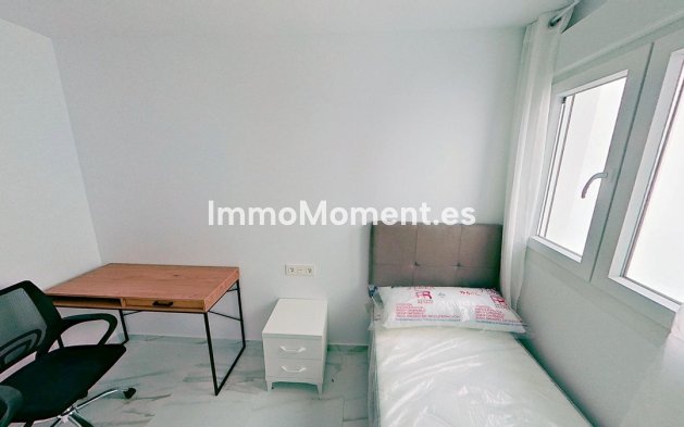 Wiederverkauf - Wohnung - Torrevieja - Torrevieja Centro