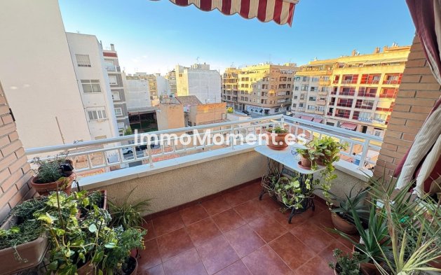 Wiederverkauf - Wohnung - Torrevieja - Torrevieja Centro