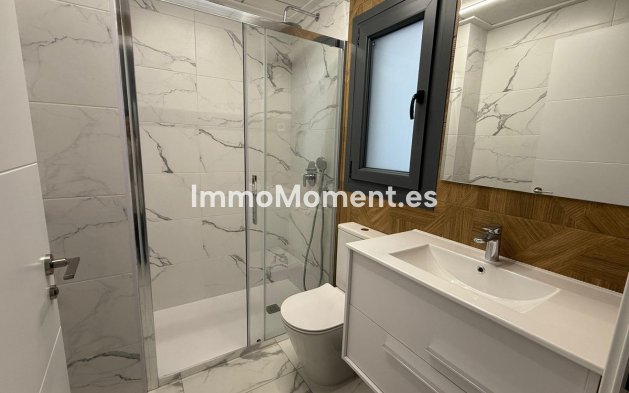 Wiederverkauf - Wohnung - Torrevieja - Torrevieja Centro