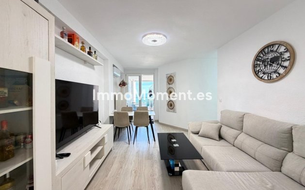 Resale - Apartment - Torrevieja - Torrevieja Centro