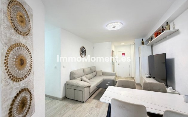 Resale - Apartment - Torrevieja - Torrevieja Centro