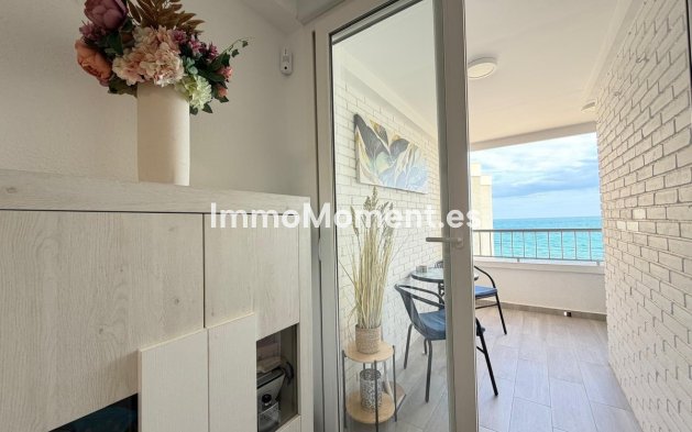 Resale - Apartment - Torrevieja - Torrevieja Centro