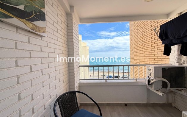 Resale - Apartment - Torrevieja - Torrevieja Centro