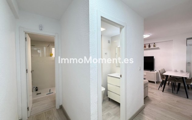 Resale - Apartment - Torrevieja - Torrevieja Centro