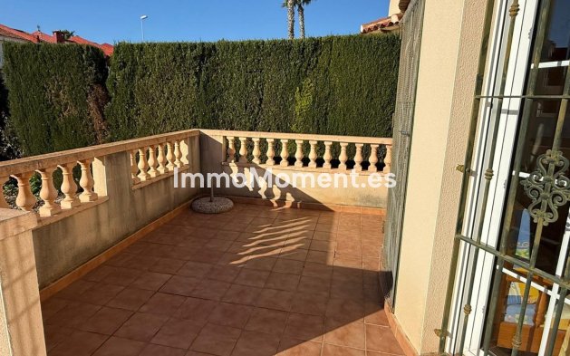 Resale - Villa - Guardamar del Segura - Guardamar del Segura Centro