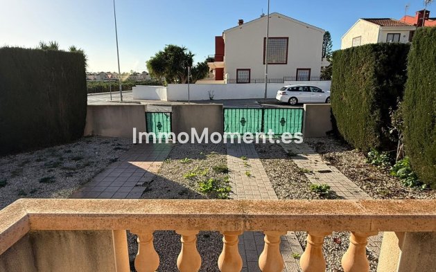 Resale - Villa - Guardamar del Segura - Guardamar del Segura Centro