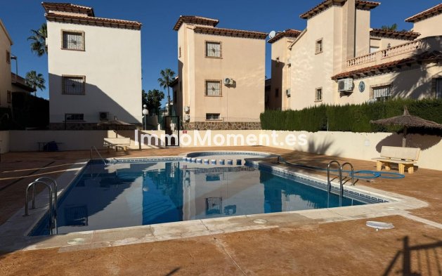 Resale - Villa - Guardamar del Segura - Guardamar del Segura Centro