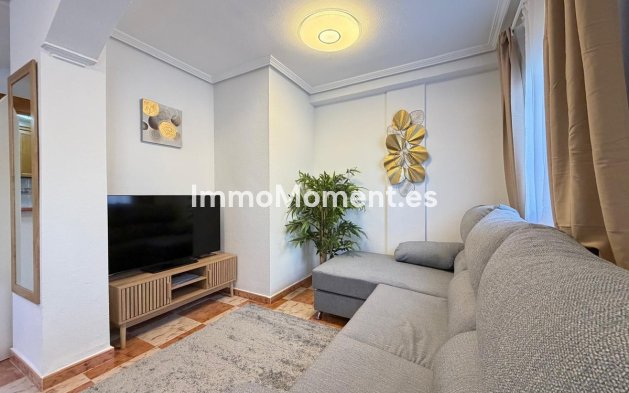 Wiederverkauf - Villa - Orihuela - Orihuela Costa