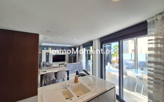 Wiederverkauf - Villa - Orihuela - Orihuela Costa