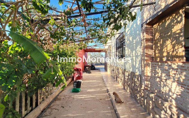 Resale - Villa - Elche - Las Bayas