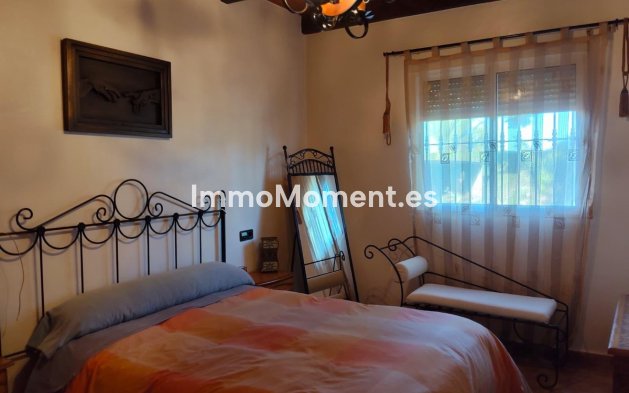 Resale - Villa - Elche - Las Bayas