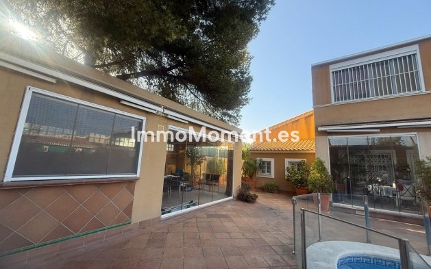 Wiederverkauf - Villa - Orihuela - Orihuela Costa