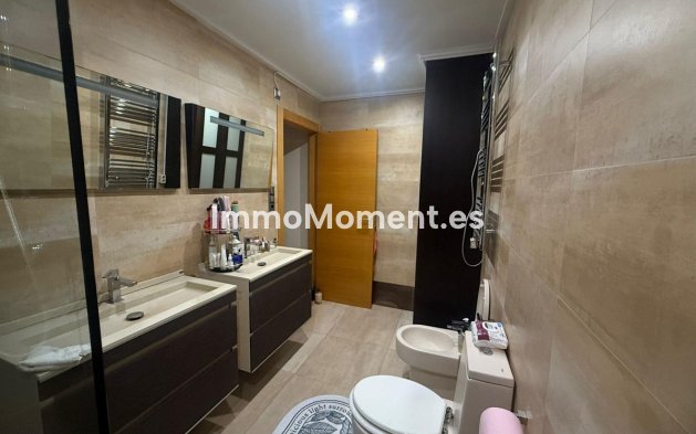 Wiederverkauf - Villa - Orihuela - Orihuela Costa