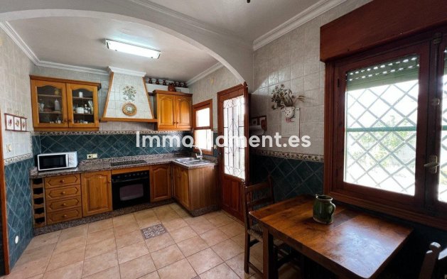 Resale - Villa - San Vicente del Raspeig - San Vicente del Raspeig Centro