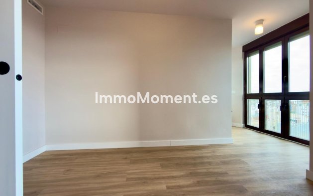 Resale - Apartment - Alicante - Alicante Centro