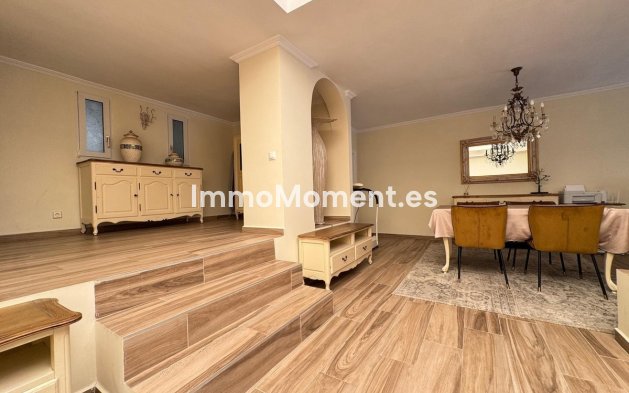 Wiederverkauf - Villa - Orihuela - Orihuela Costa