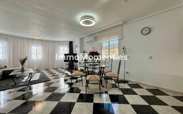 Wiederverkauf - Villa - Orihuela - Orihuela Costa