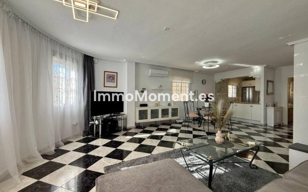 Wiederverkauf - Villa - Orihuela - Orihuela Costa