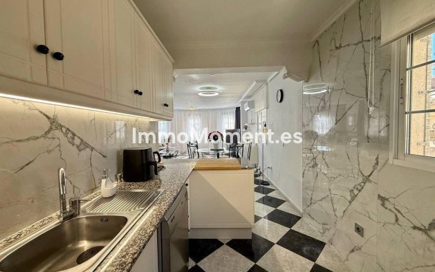 Wiederverkauf - Villa - Orihuela - Orihuela Costa